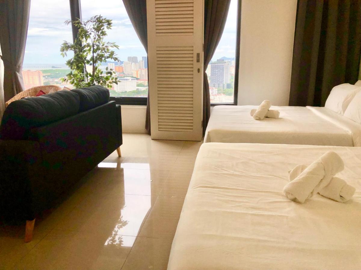 Tropicana 218 Macalister Netflix Unit By Blue Sky Holidays George Town Dış mekan fotoğraf