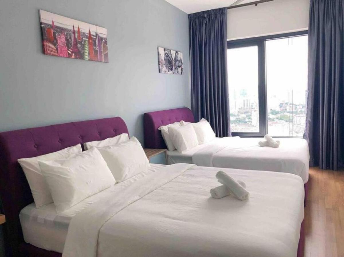 Tropicana 218 Macalister Netflix Unit By Blue Sky Holidays George Town Dış mekan fotoğraf