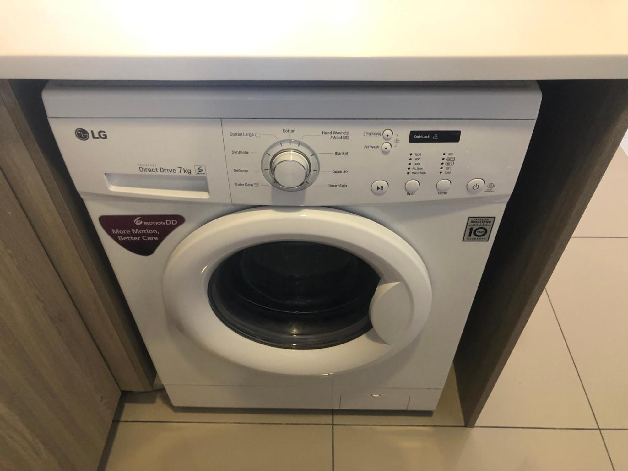 Tropicana 218 Macalister Netflix Unit By Blue Sky Holidays George Town Dış mekan fotoğraf