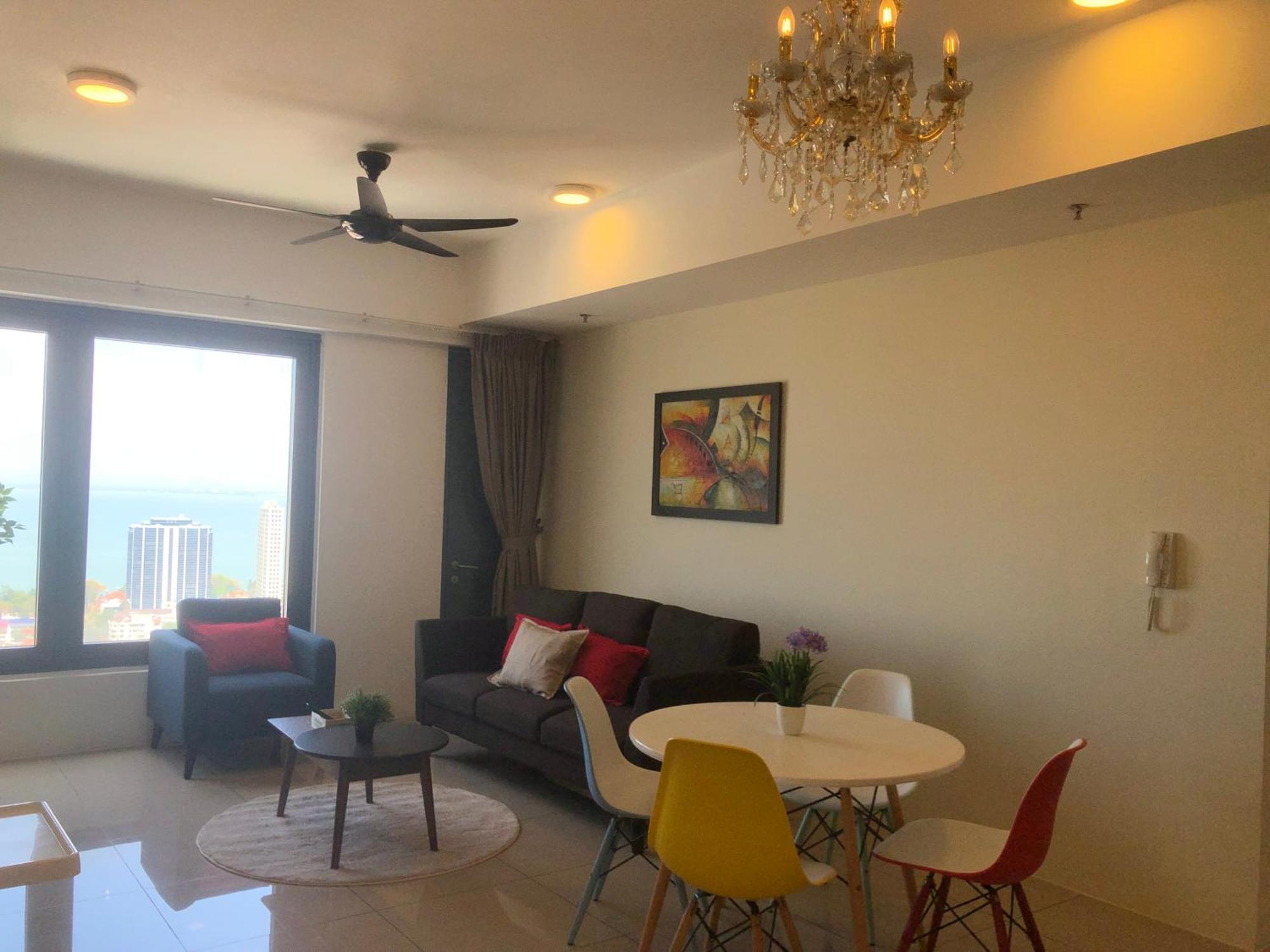 Tropicana 218 Macalister Netflix Unit By Blue Sky Holidays George Town Dış mekan fotoğraf