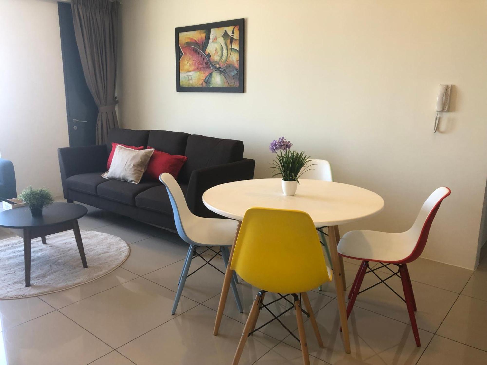 Tropicana 218 Macalister Netflix Unit By Blue Sky Holidays George Town Dış mekan fotoğraf
